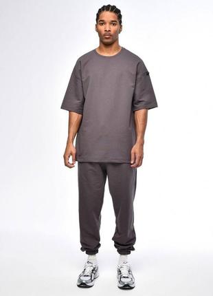 Чоловічий спортивний костюм оверсайз