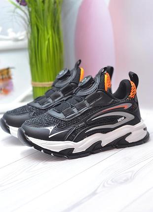 Легкі весняні кросівки для хлопчиків