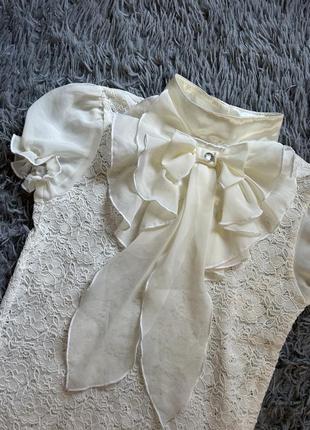 Блузка для девочки с бантом. блузка однотонная молочная. блузка2 фото