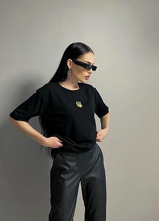 Патріотична футболка в кольорах3 фото