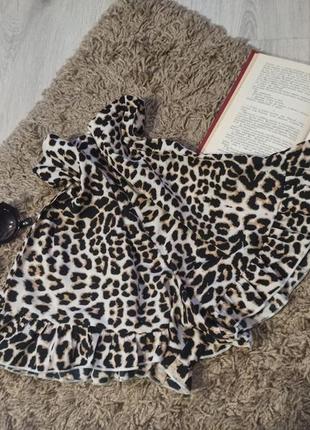 Короткі легкі шорти в леопардовий принт