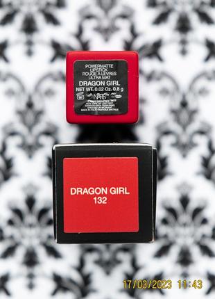 Стойкая ультра матовая красная помада для губ nars powermatte lipstick 132 dragon girl4 фото