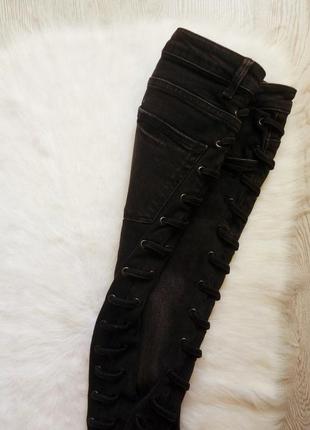 Черные плотные джинсы скинни с люверсами шнуровкой лампасами сбоку стрейч mango7 фото