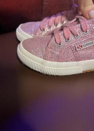 Очень крутые фирменные кеды superga3 фото