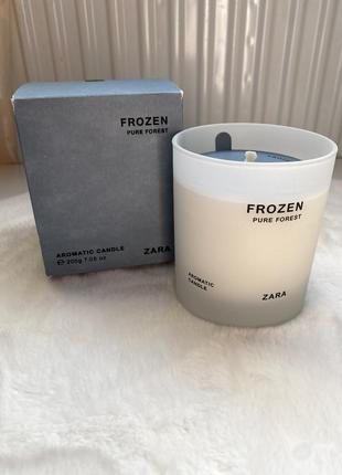 Аромасвеча от zara frozen pure forest