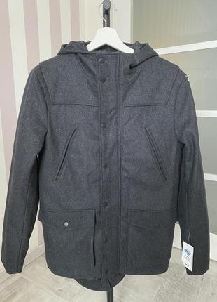 Крутое мужское деми пальто