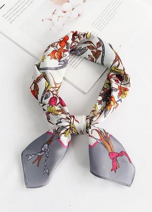Шелковый платок на шею романтичный птицы в цветах 58*58 см