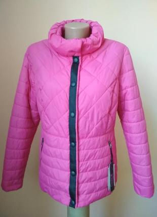 Куртка женская весна 46/48 размер.
