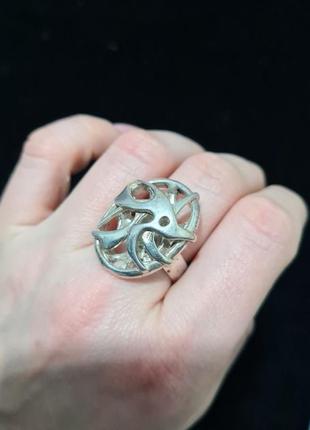 Срібний перстень