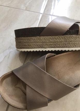 Босоніжки pull&bear 3