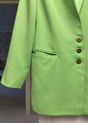 Пиджак без лацканов весеннего цвета6 фото