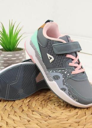 Качественные кроссовки american club для девочки