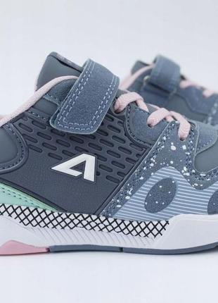 Качественные кроссовки american club для девочки