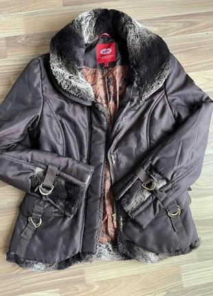 Курточка с утеплителем