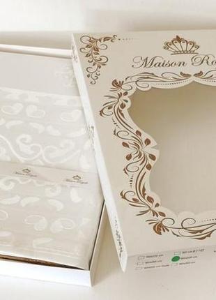 Скатертина тефлон maison royale 160*300 mitsy crem