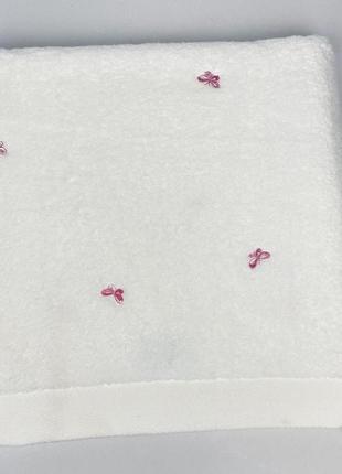 Полотенце maison d'or butterflies 85x150 white/dark lilac