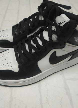 Кроссовки nike air jordan чёрные с белым