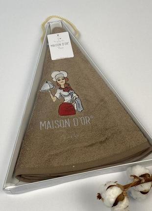 Рушник maison d'or round towel q70 см brown