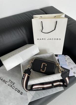 Женская стильная черная сумка marc jacobs тренд сезона