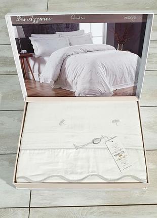 Постельное белье maison d'or сатин с вышивкой 200х220 les azzures ecru