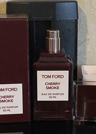 Шикарнейшая новинка tom ford cherry smoke и electric cherry распив оригинал!3 фото