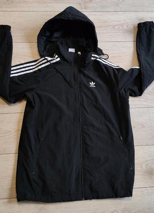 Ветровка adidas