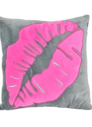Подушка pink lips, tigres пд-0369