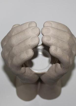 Статуетка "руки"