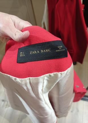 Zara пиджак жакет красный