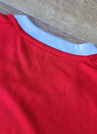 Umbro размер l спортивная футбольная лобочая футболка джерси красная белая6 фото