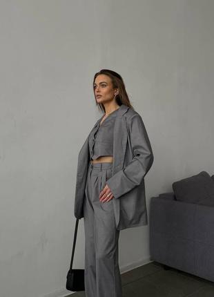 Костюм тройка пиджак жакет жилет брюки клэш палаццо серый классика деловой брючный5 фото