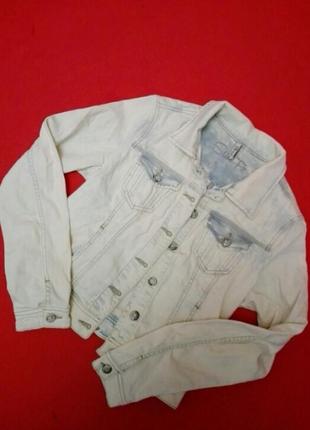 Джинсовая куртка