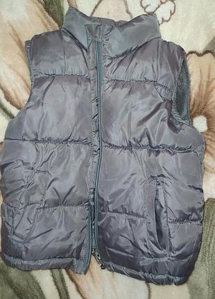 Жилетка на хутрі