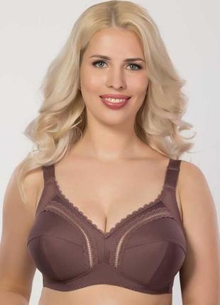 Бюстгальтер з м'якими чашками без кісточок