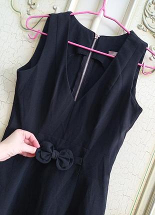 Классическое платье или сарафан с элегантным декором