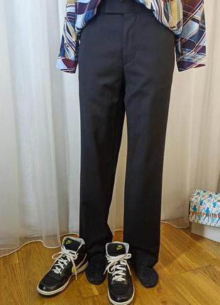 Класичні брюки hugo boss