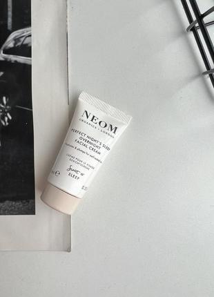 Нічний зволожуючий крем neom overnight facial cream 10 мл