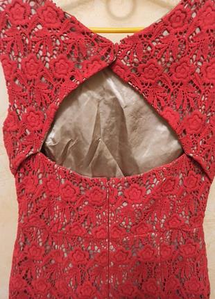 Шикарное платье из французского кружева с открытой спиной5 фото