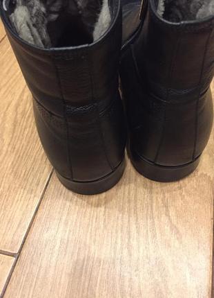 Фирменные зимние кожаные ботинки размер 39 италия5 фото