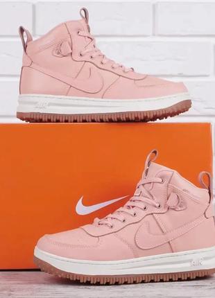 Кросівки жіночі шкіряні nike air force 1 watershield коралові6 фото