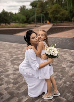 Family look для фотосесії мама і донька
