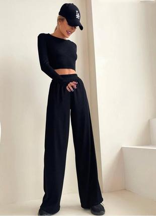 Костюм ( кроп-топ+штаны )