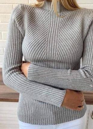 Водолазка в рубчик