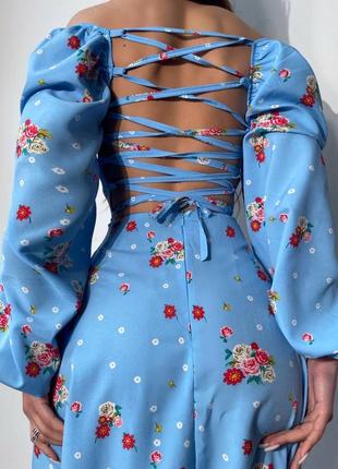 Платье миди с разрезом на ноге и шнуровкой на спине принт цветы софт9 фото