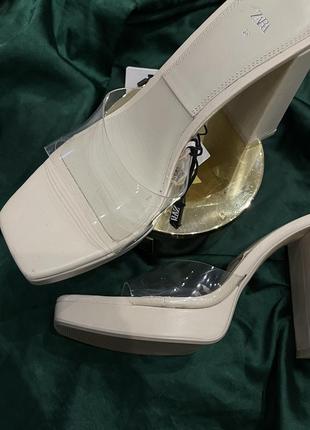 Босоножки zara