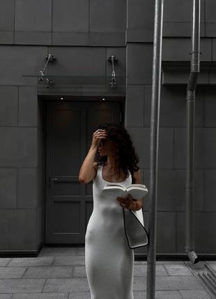 Базова трикотажна сукня міді. це просто любов з першого погляду7 фото