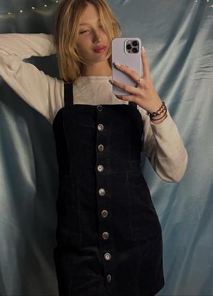 Гарний вельветовий сарафан