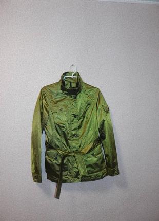 Жіноча куртка -вітровка від відомого бренду fuchs schmitt (ml)2 фото