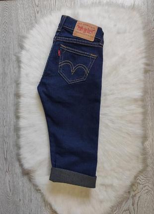 Сині щільні джинсові довгі шорти бриджі стрейч levis лівайс із закотами1 фото