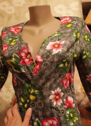 Пиджак с цветочным принтом1 фото